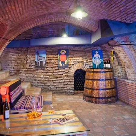 Leila Apartment ティビリシ エクステリア 写真