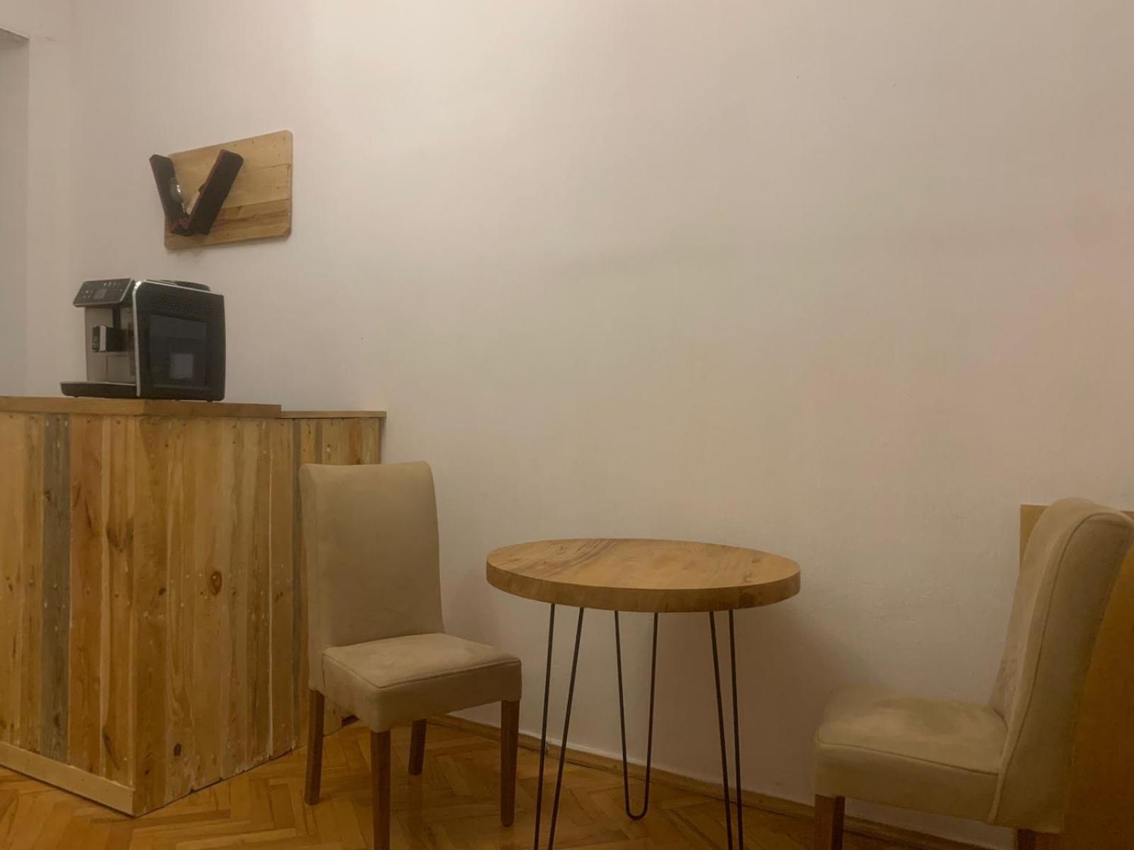 Leila Apartment ティビリシ エクステリア 写真