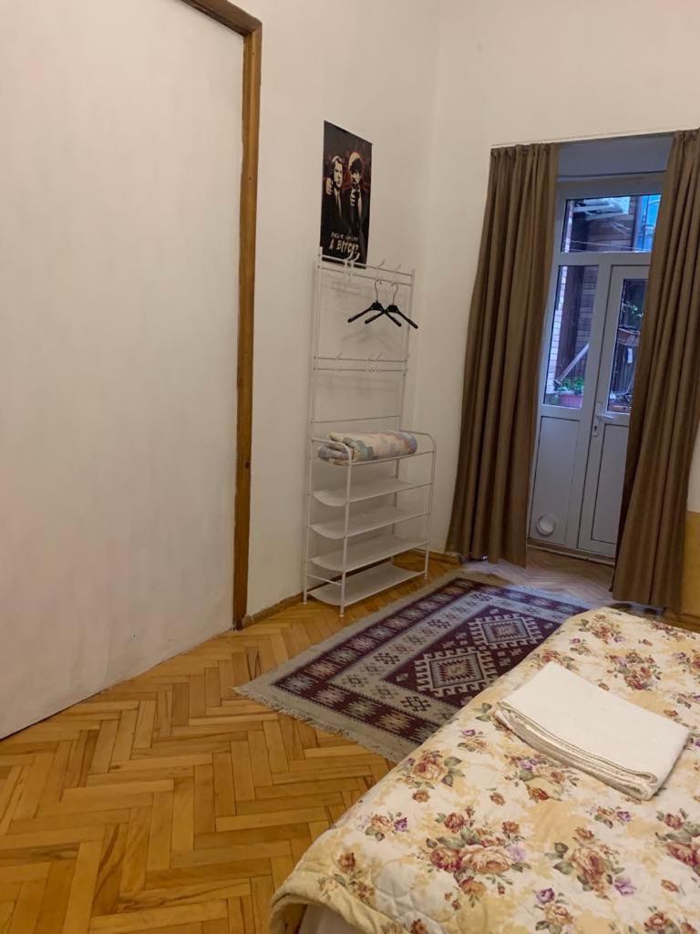 Leila Apartment ティビリシ エクステリア 写真