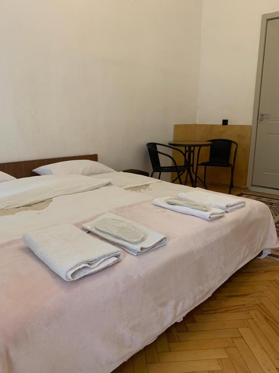 Leila Apartment ティビリシ エクステリア 写真